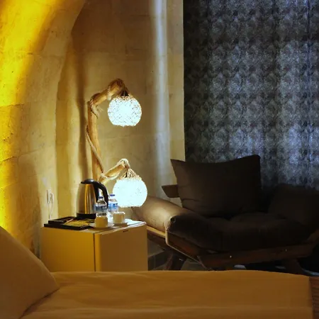 Отель Kayra Cave *