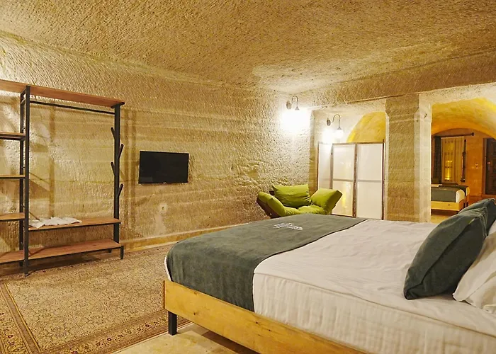 Kayra Cave Otel *